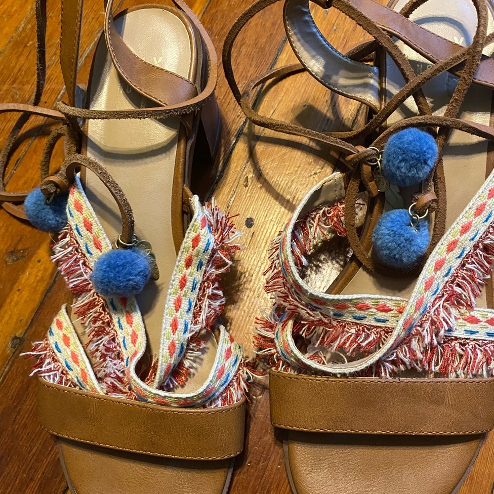 Mix No. 6 Boho Brown Tassel Pom Lace-Up Sandals 8.5